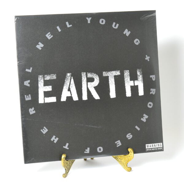  Neil Young + Promise Of The Real – Earth VINYL