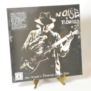Neil Young + Promise Of The Real – Noise & Flowers