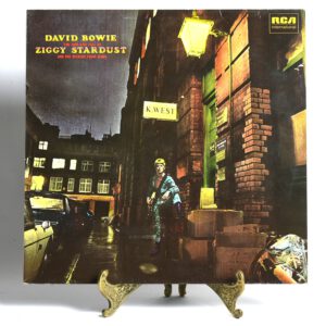 David Bowie – The Rise And Fall Of Ziggy Stardust And The Spiders From Mars